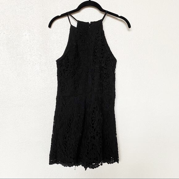 Aqua Sleeveless Black Lace Romper Size Medium - Picture 9 of 9
